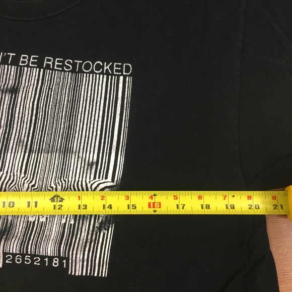 Graphic T-Shirt - Men’s Large - Picture 3 of 5